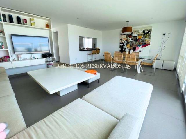 Casa en venta en Mala a $215,000