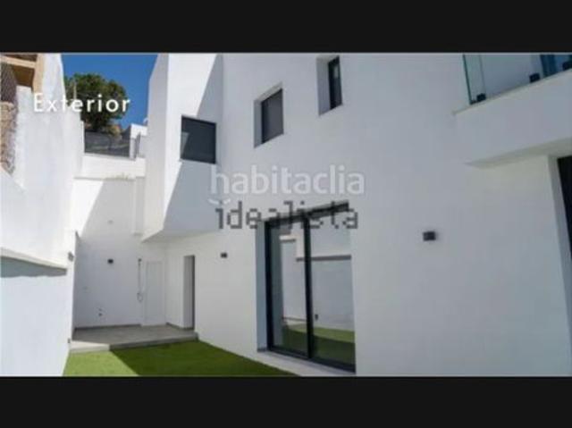 Casa en venta en Málaga, Fuente Alegre El Chaparral Los Morales. Casa de obra nueva. Puerto de la torre. Málaga!. Casas.