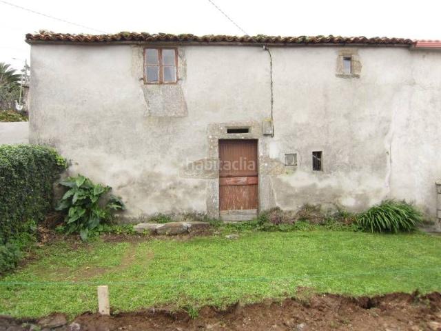 Casa en venta en Malpica de Bergantiños. Te gustaría reformar a tu gusto una casa de piedra con terreno?. Casas Malpica de.
