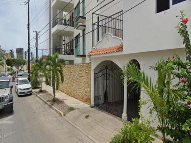 CASA EN VENTA EN MALVINAS MAZATLAN