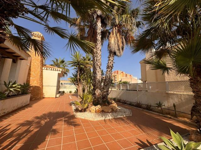 Casa en venta en Manga del Mar Menor La, Playa del Galán. Casas Manga del Mar Menor.