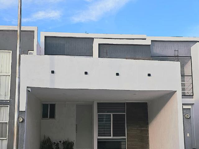 Casa en venta en Mangata