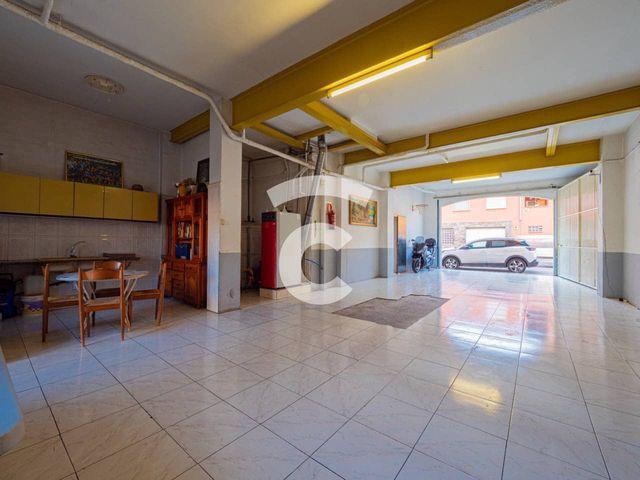 Casa en venta en Manlleu, Barcelona