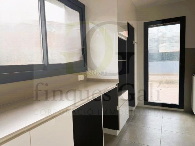 Casa en venta en Manresa, Bases de Manresa Carretera de Santpedor. Casa Unifamiliar de Obra Nueva en Venta Manresa, Zona Residencial La Parada Nova. Casas.