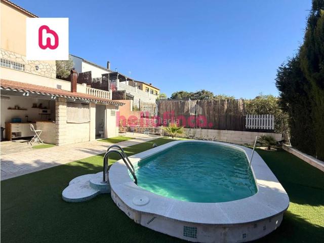 Casa en venta en Masquefa. Casa independiente en Masquefa Anoia, Barcelona Urbanización Can Parellada. Casas.