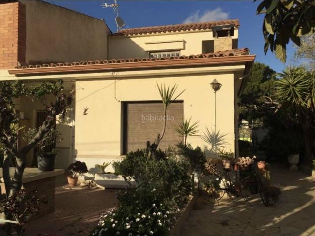 Casa en venta en Masquefa. CREA TU SUEÑO CON VISTAS A MONTSERRAT. Casas.