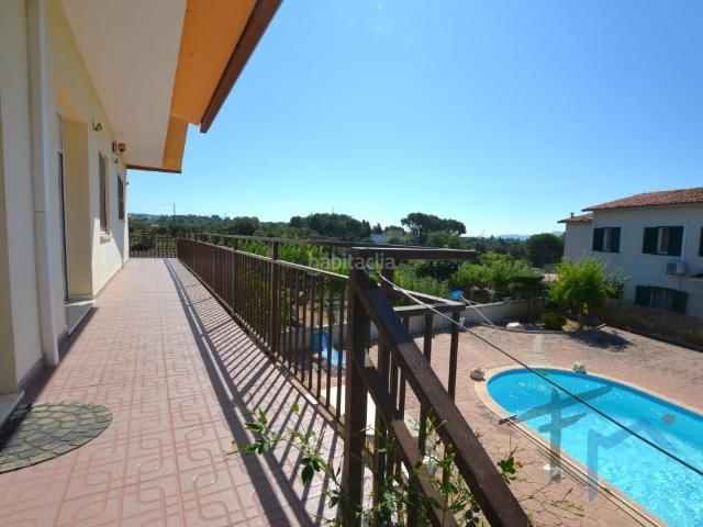 Casa en venta en Masquefa. Vivienda Aislada 4 habitaciones Venta Masquefa. Casas.