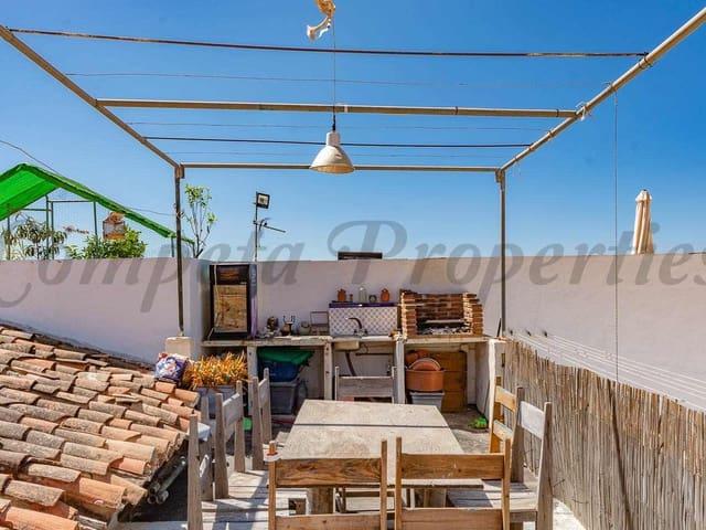 Casa en venta en Maro, Málaga Costa del Sol