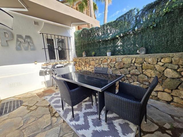 Casa en venta en Marbella, Marbesa. Townhouse in las Chapas. Casas.