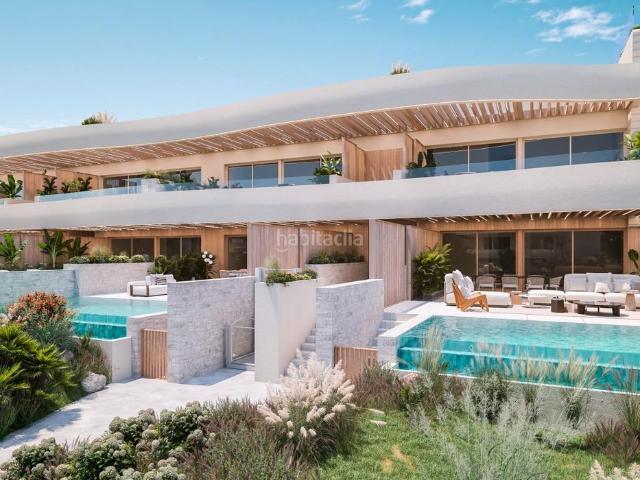 Casa en venta en Marbella, Las Chapas Alicate Playa. NUEVO COMPLEJO RESIDENCIAL DE LUJO EN PRIMERA LINEA DE PLAYA CERCA DE MARBELLA. Casas.