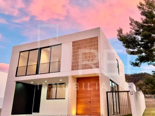 Casa en Venta en Mariano Otero, Zapopan Oportunidad Única