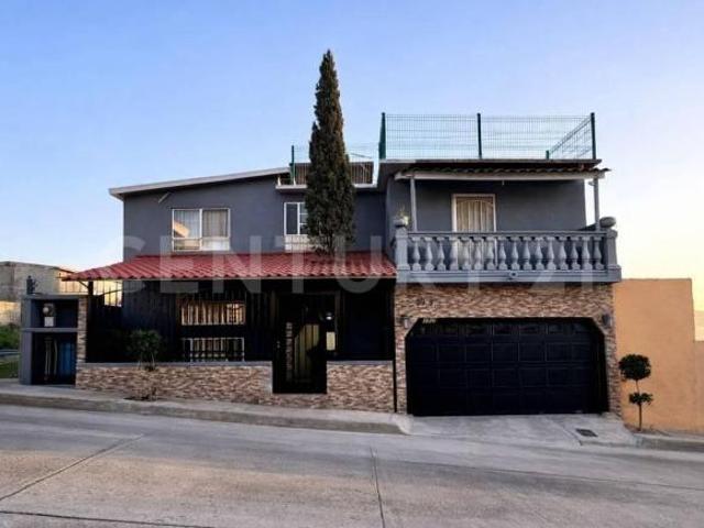 CASA EN VENTA EN MARQUEZ DE LEON I ENSENADA