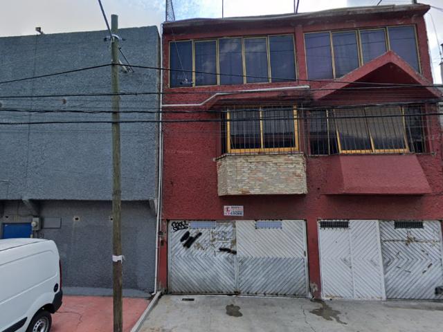 Casa en venta en Martires de Rio Blanco, Gustavo A. Madero, Ciudad de México
