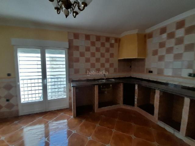 Casa en venta en Martos. Casa en venta en c. Puerta de Jaén, Martos, Jaén. Casas.