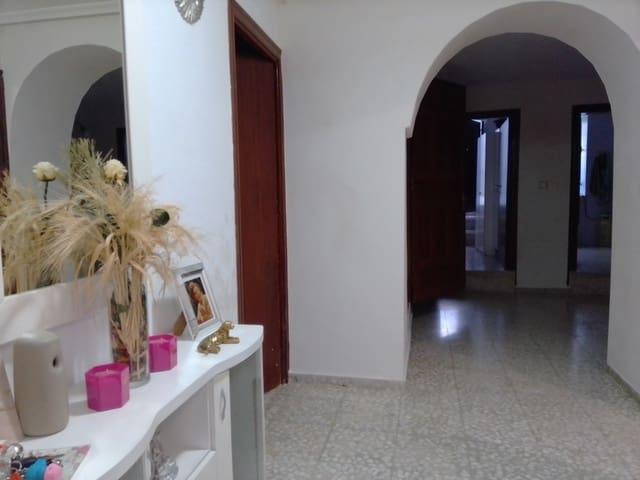 Casa en venta en Martos, Jaén