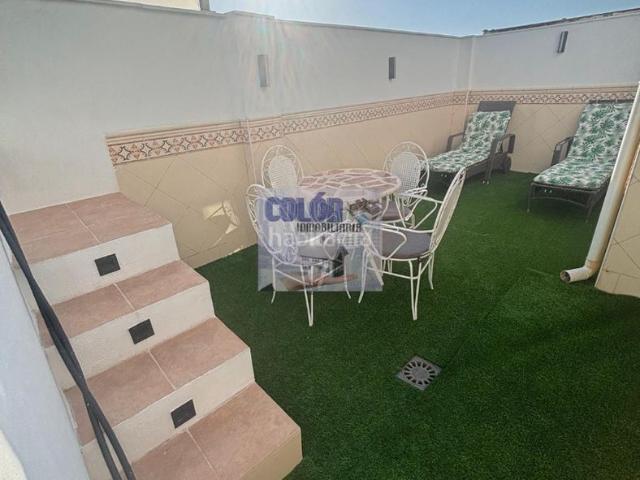 Casa en venta en Martos. ? SE VENDE GRAN CASA CON PISCINA Y ASCENSOR EN UNA DE LAS MEJORES ZONAS DE MARTOS ? POR 380.000 NEGOCIABLES!. Casas.