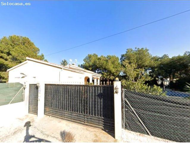 Casa en Venta en Matola, Alicante