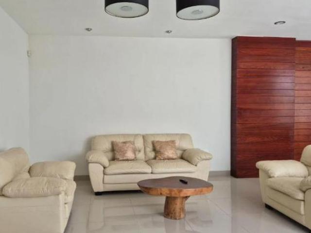 CASA EN VENTA EN MATAMOROS TAMAULIPAS FRACCIONAMIENTO VICTORIA CERCA DE PLAZA FIESTA
