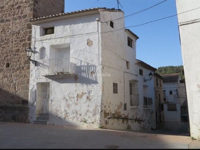 Casa en venta en Matet. Casa ideal turismo en la plaza mayor. Casas.