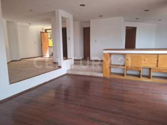 Casa en venta en Mayorazgos del Bosque