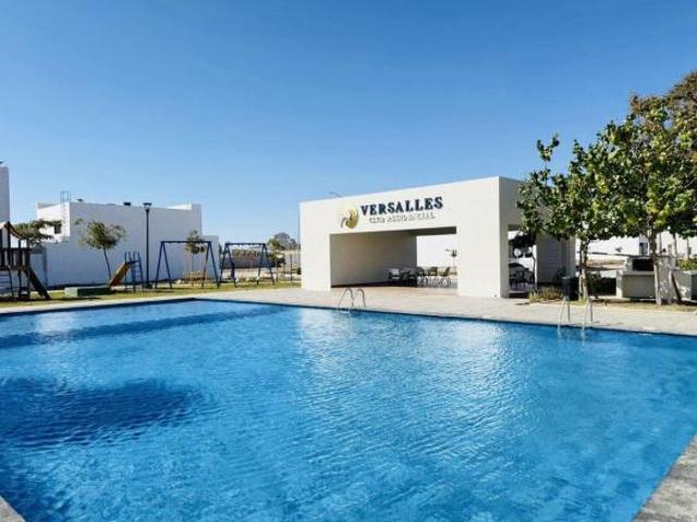 Casa en venta en Mazatlan en Fraccionamiento Versalles privado