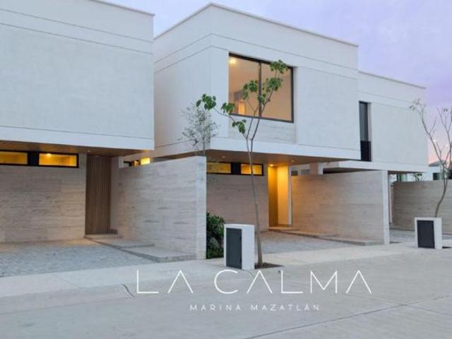 Casa en venta en Mazatlán en Residencial La Calma en Marina