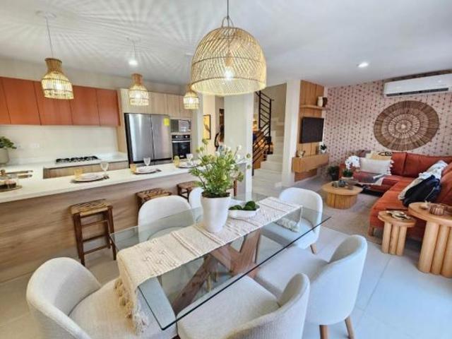 Casa en venta en Mazatlán Residencial SONTERRA II privado