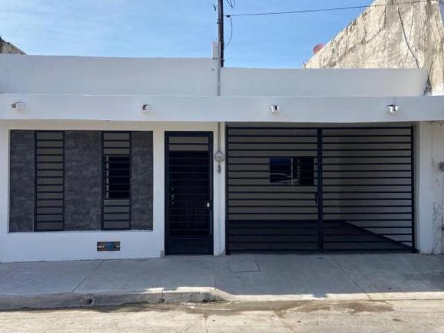 CASA EN VENTA EN MAZATLAN, SINALOA COLONIA OLIMPICA