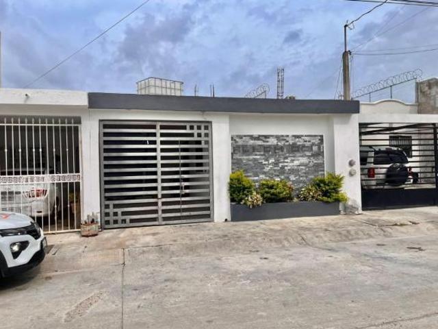 CASA EN VENTA EN MAZATLAN, SINALOA FRACCIONAMIENTO PRADOS DEL SOL