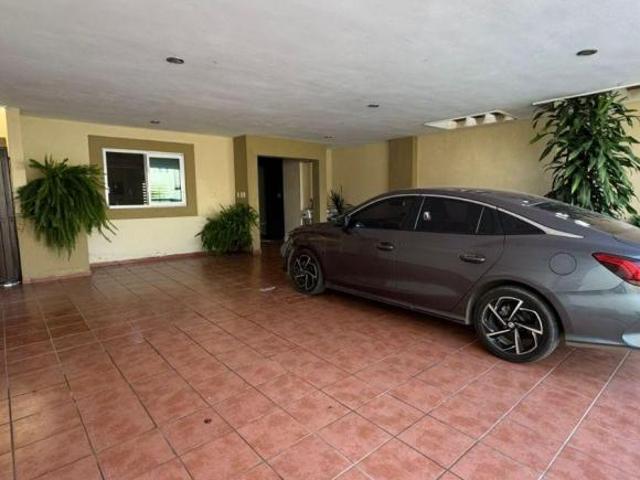 CASA EN VENTA EN MAZATLAN, SINALOA FRACCIONAMIENTP PRIVANZAS