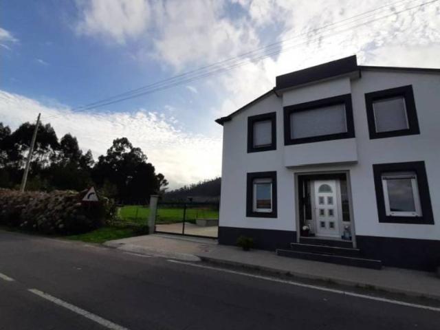 Casa en Venta en Mañón