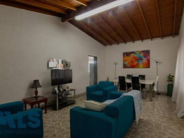Casa En Venta En Medellin En Alameda V321210
