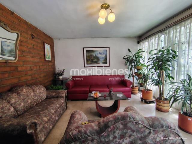 Casa En Venta En Medellin En El Nogal V344339