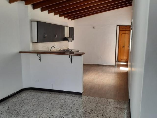 Casa En Venta En Medellin En La Castellana Medellin V350970
