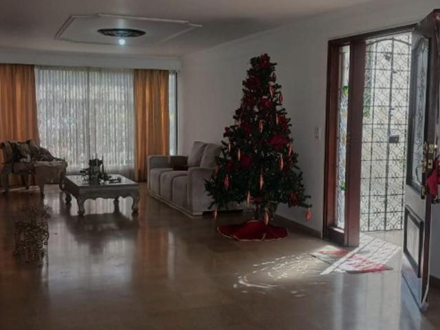 Casa En Venta En Medellin En La Palma V388948