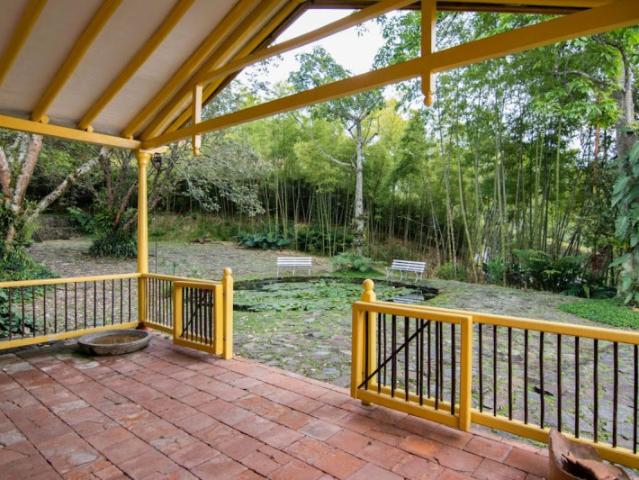 Casa En Venta En Medellin En Poblado V351641