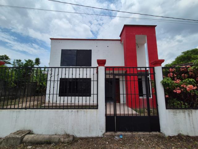 CASA EN VENTA EN MEDILLíN Y PIGUA