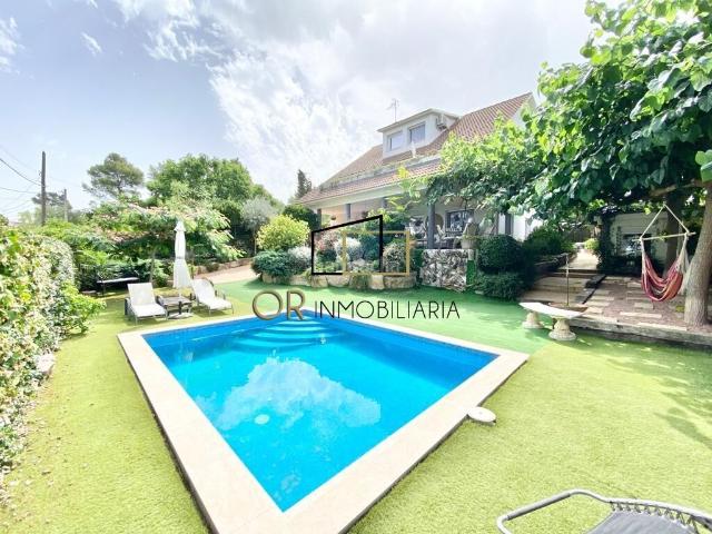 Casa en venta en Mediona. Excelente casa de 4 habitaciones, 3 baños y piscina en Sant Elies, Medion. Casas.