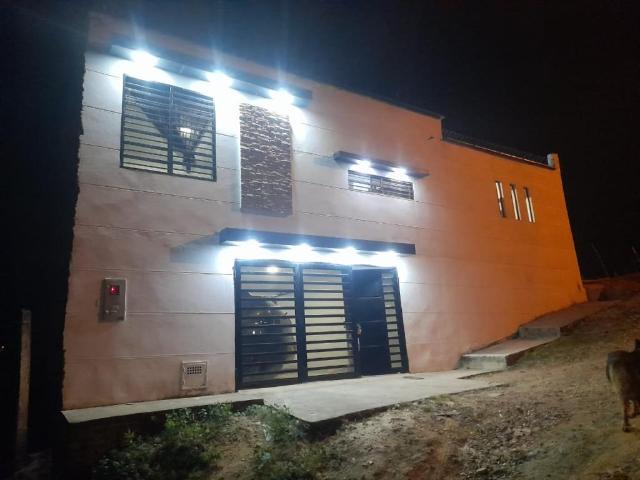 Casa En Venta En Melgar En Melgar V151067