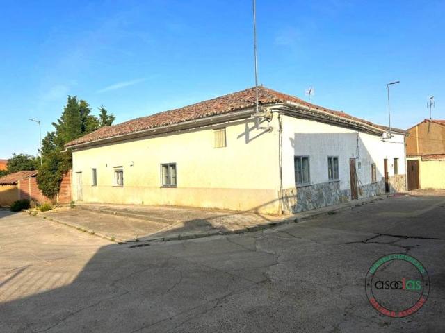 Casa en Venta en Melgar de Arriba