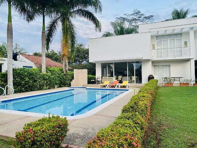 Casa En Venta En Melgar En Hacienda La Estancia V339667