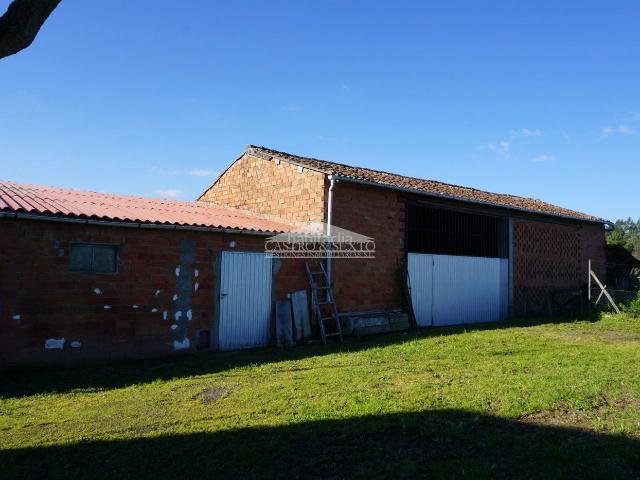 Casa en venta en Melide. CASA DOS PLANTAS REFORMADA. Casas.