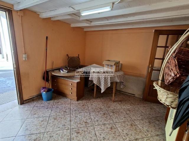 Casa en venta en Melide. Casas.