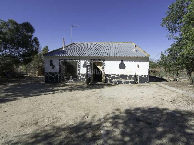 Casa en venta en Menasalbas. MARAVILLOSA FINCA EN MENASALBAS. Casas.