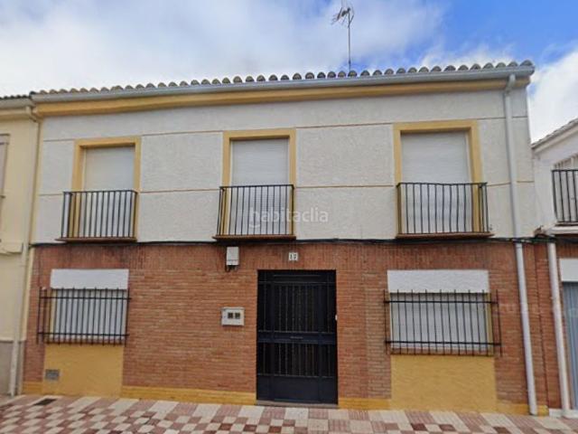 Casa en venta en Mengíbar. Casas.