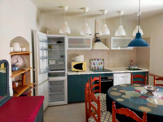 Casa en venta en Mengíbar. Se vende casa en Mengibar zona céntrica. Casas.