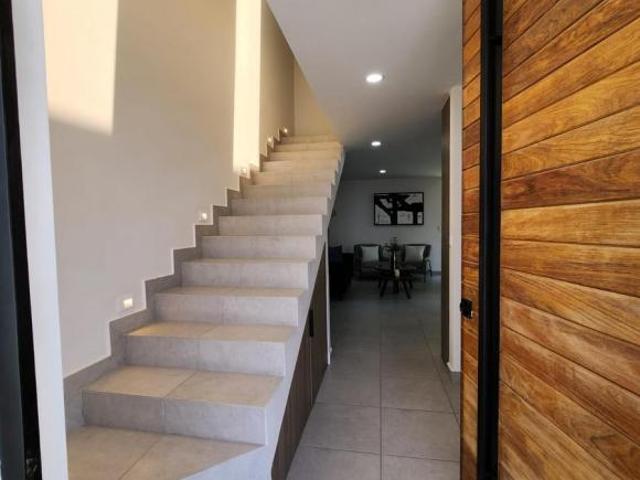 CASA EN VENTA EN MESETA, QUERETARO