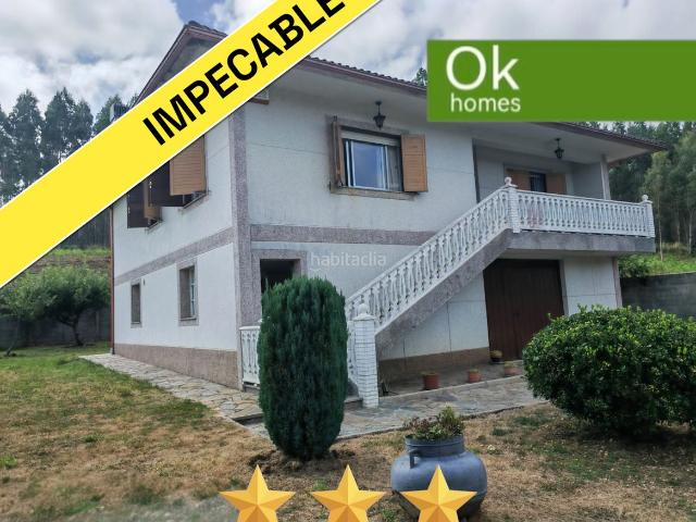 Casa en venta en Mesía. PRECIOSA CASA IMPECABLE A UN PASO DE LAVAVOLLA. Casas.