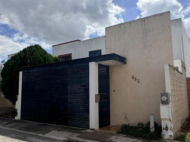 CASA EN VENTA EN MERIDA, YUCATAN EN GRAN SANTA FE, CAUCEL
