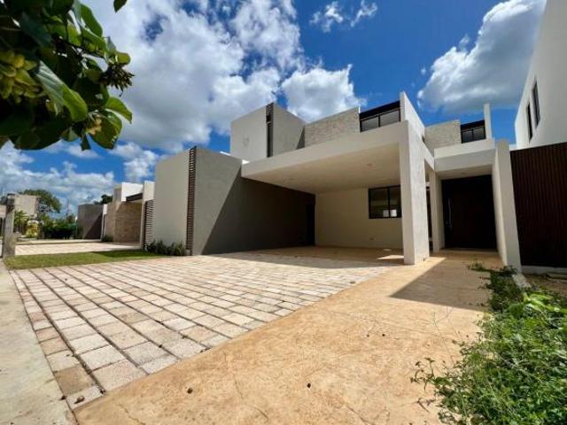 CASA EN VENTA EN MERIDA YUCATAN PARQUE NATURA CIRUELA